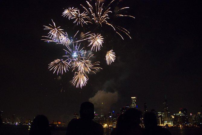 Lake Michigan Fireworks Cruise in Chicago - Price and value: why $50 can work (if you match the cruise style)
