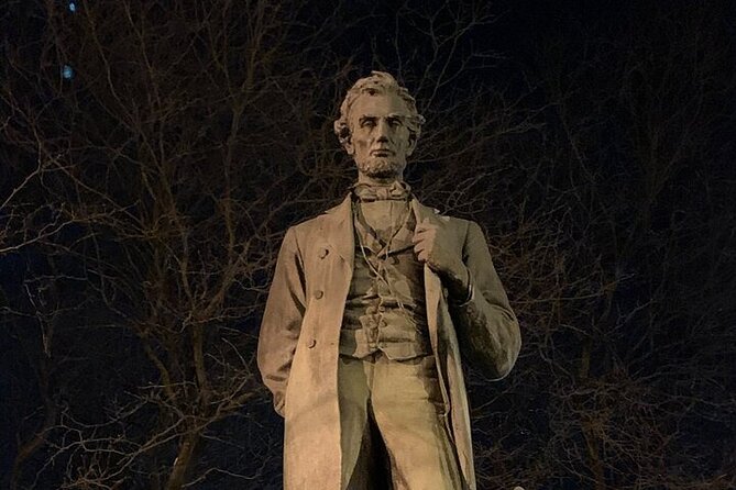 Lincoln Park Hauntings Ghost Investigation Tour - Meeting point and route basics so you don’t waste time