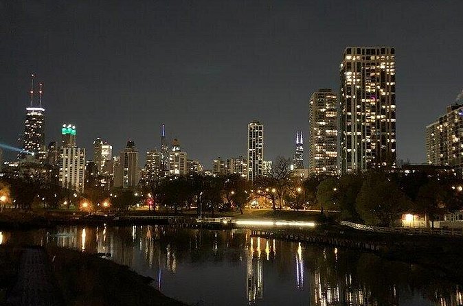 Lincoln Park Hauntings Ghost Investigation Tour - Who this tour is best for (and who should rethink)