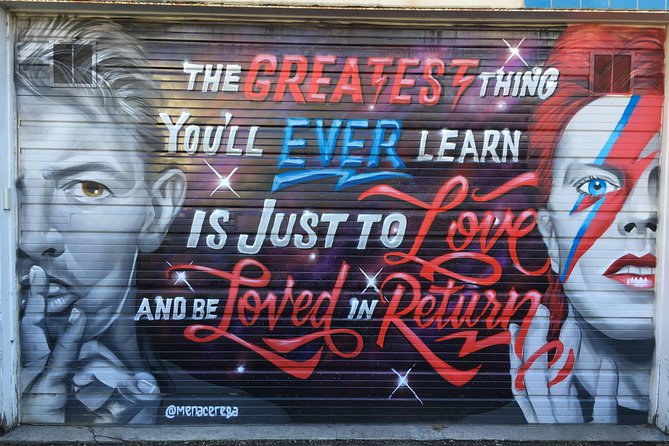 Offbeat Street Art Tour of Chicago: Urban Graffiti, Art, and Murals - What your guide does (and why it changes the art)