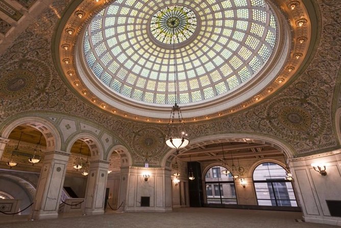 Private Chicago Architecture Tour - Magnificent Mile to Wright-Linked Stops: Street Style Meets Design Thinking