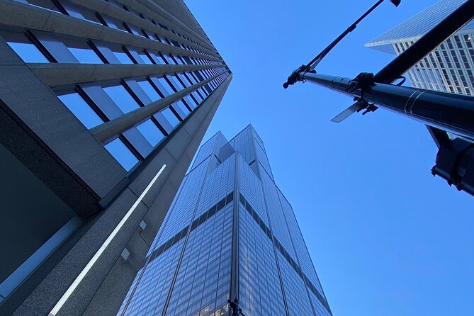 Private Downtown Chicago TV and Movie Sites Guided Walking Tour - The Ocean’s Eleven library stop: a quieter pause with big payoff