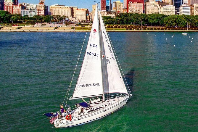 Private Sailing on Beautiful Lake Michigan - Navy Pier, Chicago - How the captain customizes your route (without turning it into chaos)