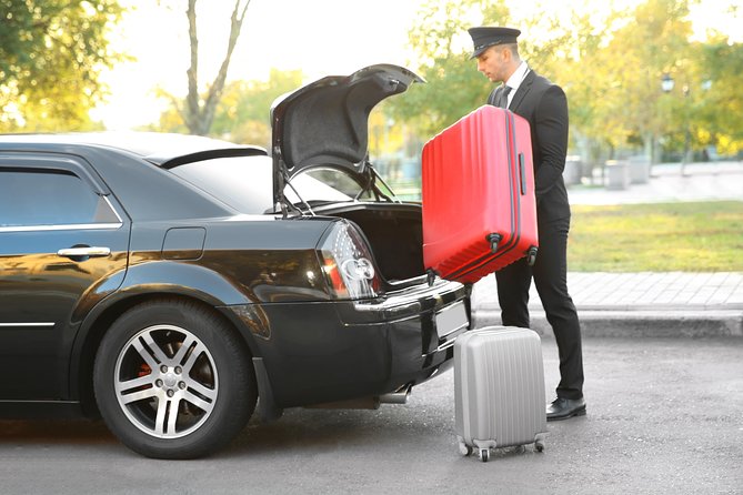 Private Transfer from Chicago Airport (ORD) - Luggage Rules and Other Things to Confirm Before You Land