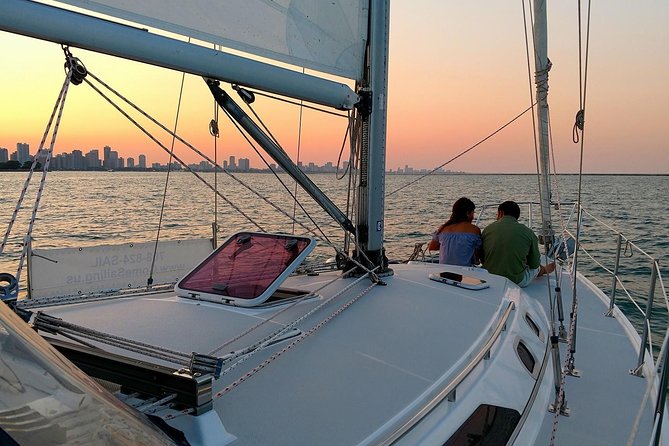 Serene Private Sunset Sail on Lake Michigan - Navy Pier, Chicago - Adler Planetarium and the Observatory View You Don’t Think to Look For