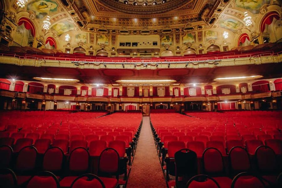 The Chicago Theatre Tour Experience - Price and value: is $30 fair for an hour of theatre magic?
