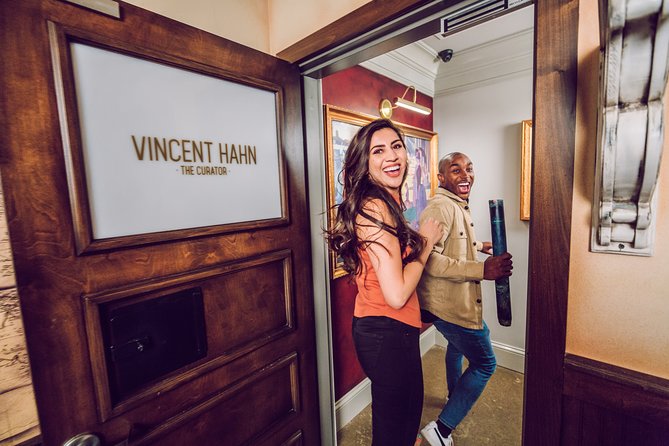 The Escape Game Chicago: Epic 60-Minute Adventures in River North - The Game Flow at The Escape Game Chicago: Prep, Locked Doors, and a Clear Ending