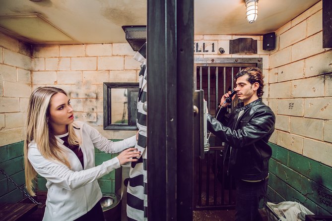 The Escape Game Chicago: Epic 60-Minute Adventures in River North - Practical Tips for Your 60-Minute Mission