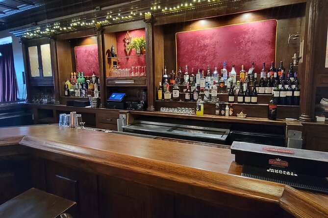 Vito's Vault Chicago finest dinner theatre speakeasy - Audience interaction: fun, not awkward (if you choose right)